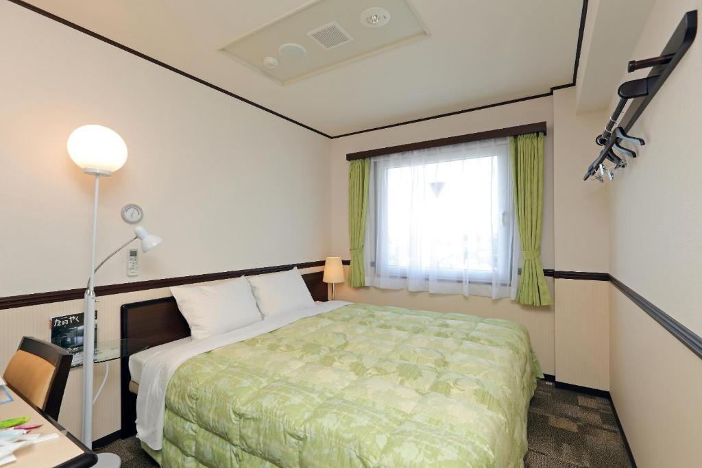 Toyoko Inn Hirosaki Ekimae Habitación foto